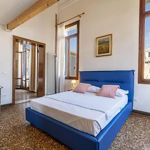 ca-magia-rialto-exclusive-residence.hotelinveneto.com/